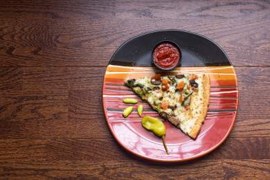 Chicken Alfredo & Spinach Pizza w/Cauliflower Crust