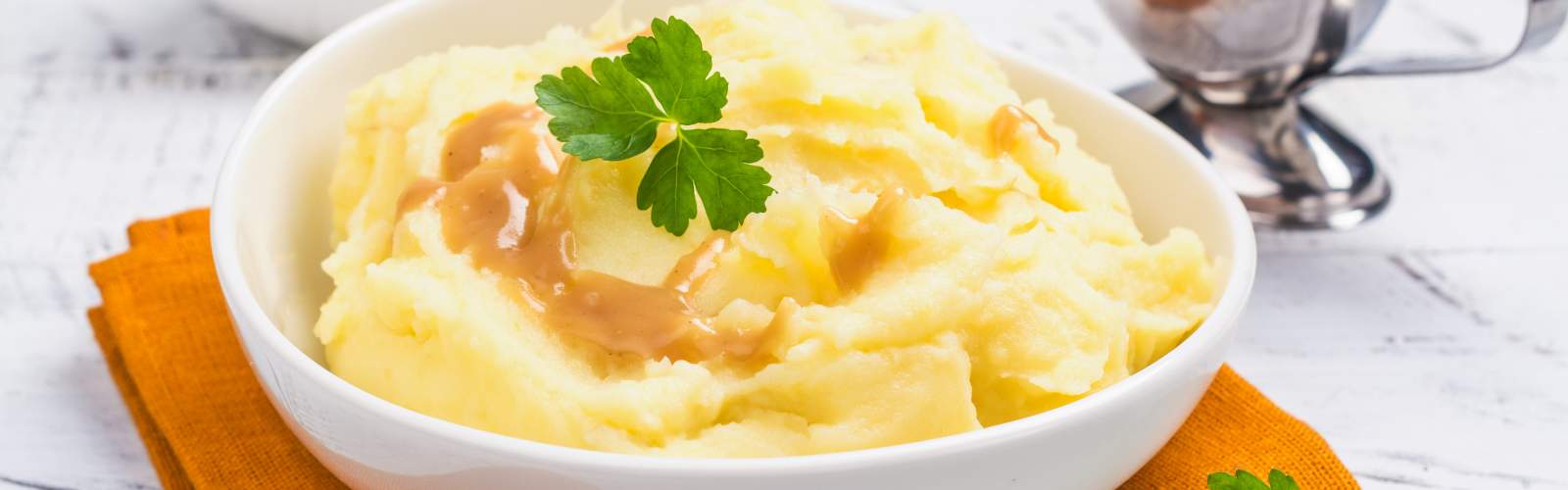 Creamy Mashed Cauliflower & Gravy | Keto & Low Carb Version